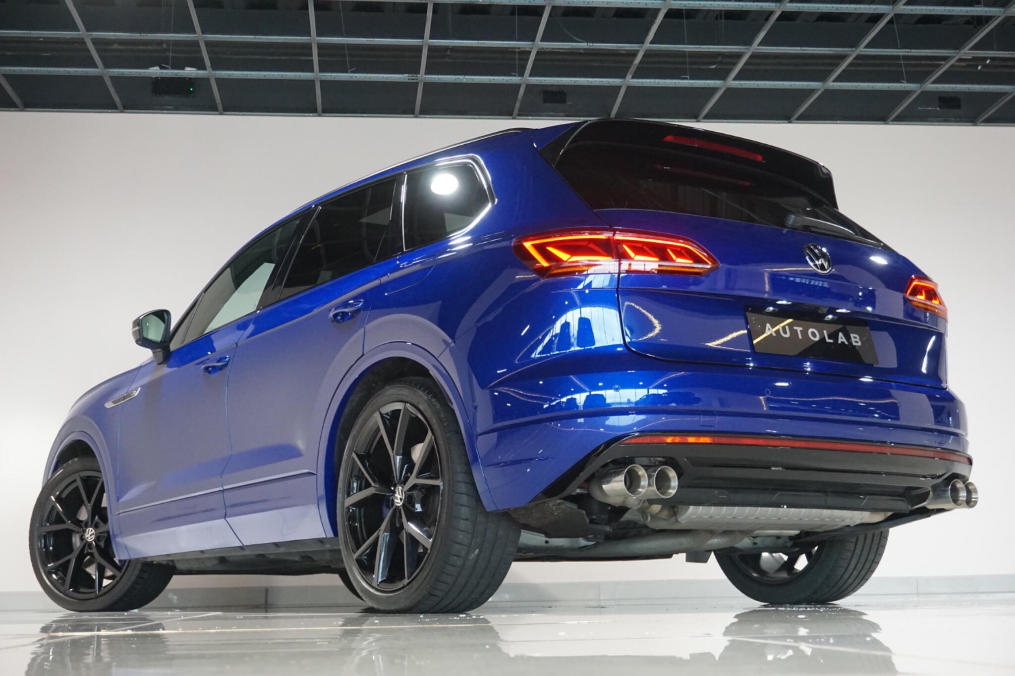 Volkswagen Touareg 3.0 V6 TSI eHybrid 14.3kWh R SUV 5dr Petrol Plug-in Hybrid Tiptronic 4Motion Euro 6 (s/s) (462 ps)